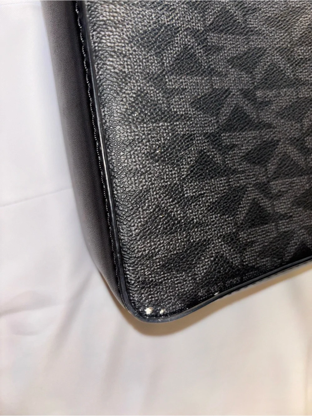 Michael Kors Black Logo-Accent Crossbody Bag
